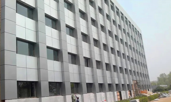 寶潤達(dá) 寶潤達(dá)